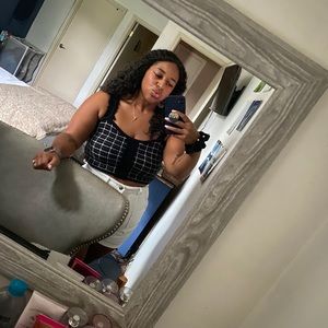 Meet your Posher, Briona